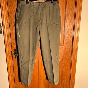 NWT Haggar mens slacks